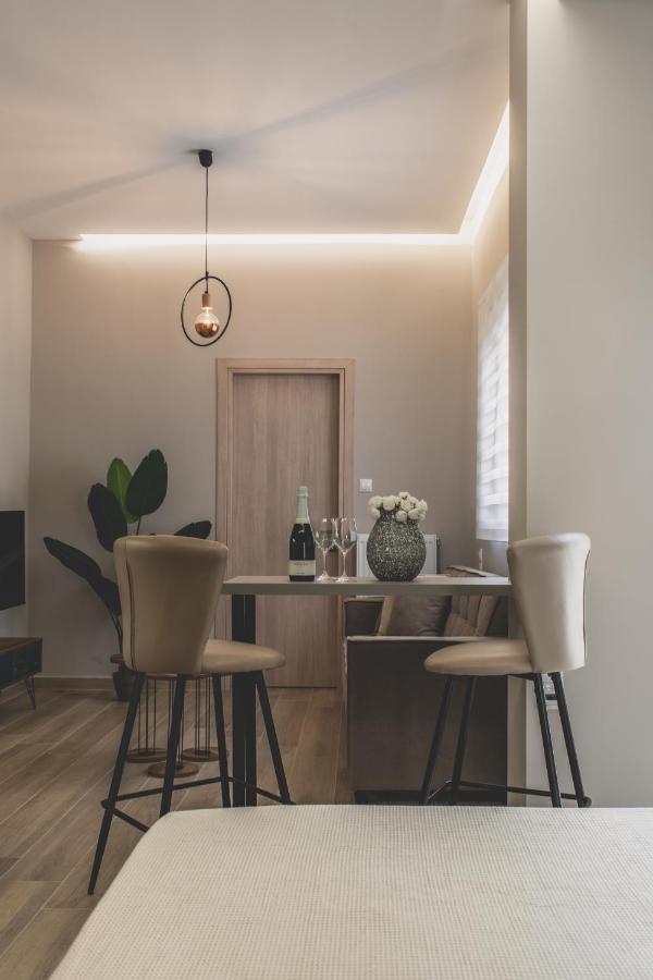 Ederlezi Habitat Apartments Piraeus Buitenkant foto